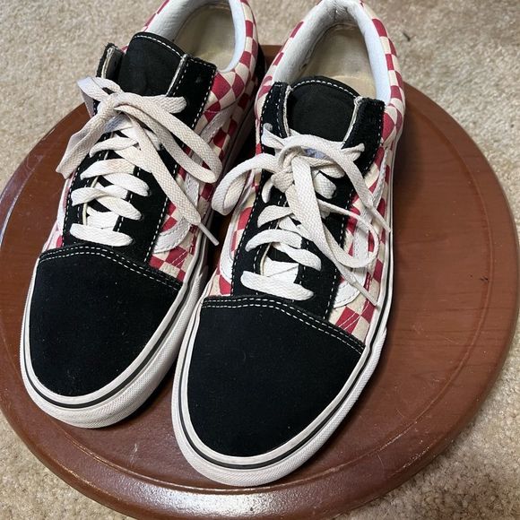 Sneaks Red and white checkerboard Vans black toes,heels Unisex 8.5Men/10 Women - Picture 8 of 8